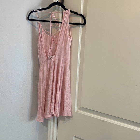 Mini Pink Dress with Spaghetti Straps and Open Back in Okay Condition - Picture 2 of 2